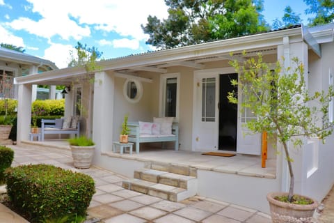 Patio, Balcony/Terrace