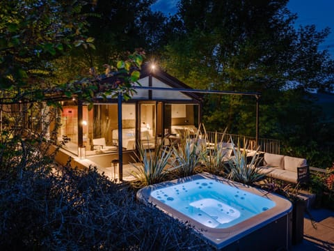 Patio, Night, Natural landscape, Garden, Hot Tub, Garden view, Pool view, sunbed
