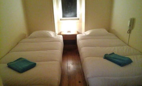Bed, Day