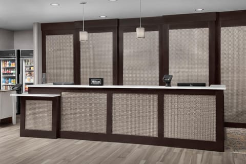 Lobby or reception, Food and drinks