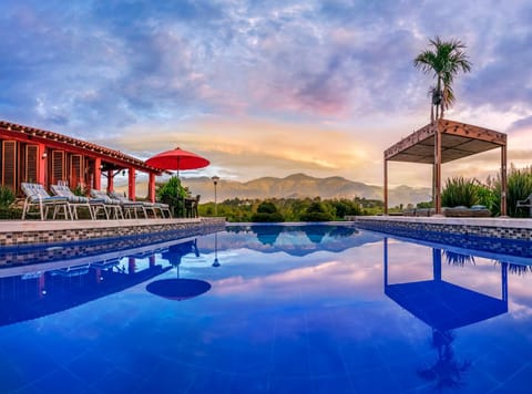 Garden view, Mountain view, Pool view, Swimming pool, Swimming pool, Sunset