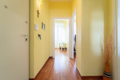 Facade/entrance, Day, Bedroom