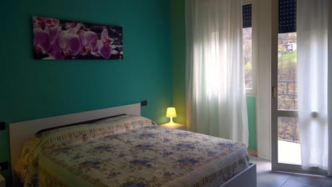 Balcony/Terrace, Decorative detail, Bedroom