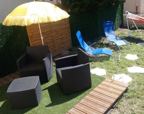Patio, Garden