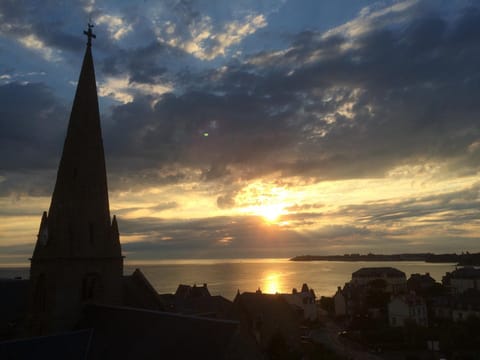 Villa Bel-Amy Apartment in Saint-Pair-sur-Mer