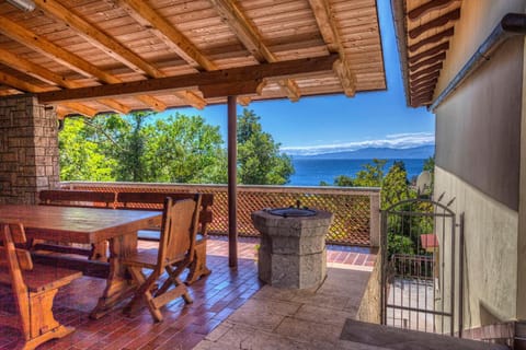 BBQ facilities, Balcony/Terrace, Sea view