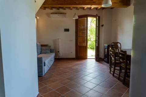 Agriturismo La Grotta Farm Stay in Lucca