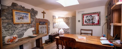 Maison Colombot Bed and Breakfast in Aosta