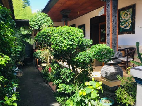 Nadialit Vacation rental in Kuta