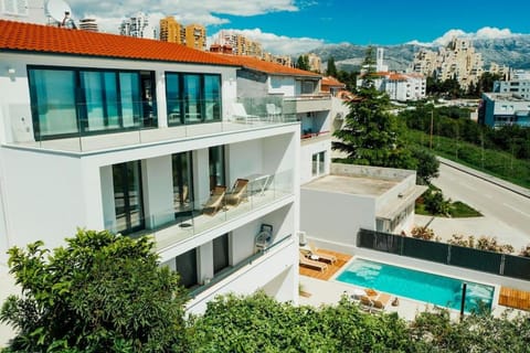 Property building, Neighbourhood, Street view