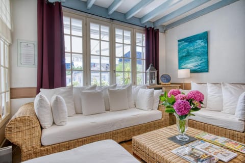 Logis Le Relais Marine Hotel in Brittany