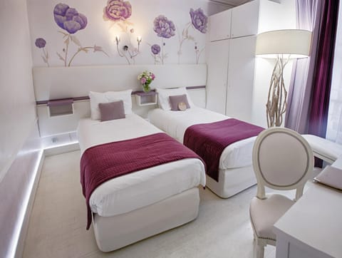 Eiffel Trocadéro Hotel in Paris