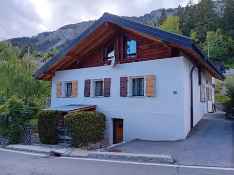 Les loulou 2 Apartment in Canton of Valais