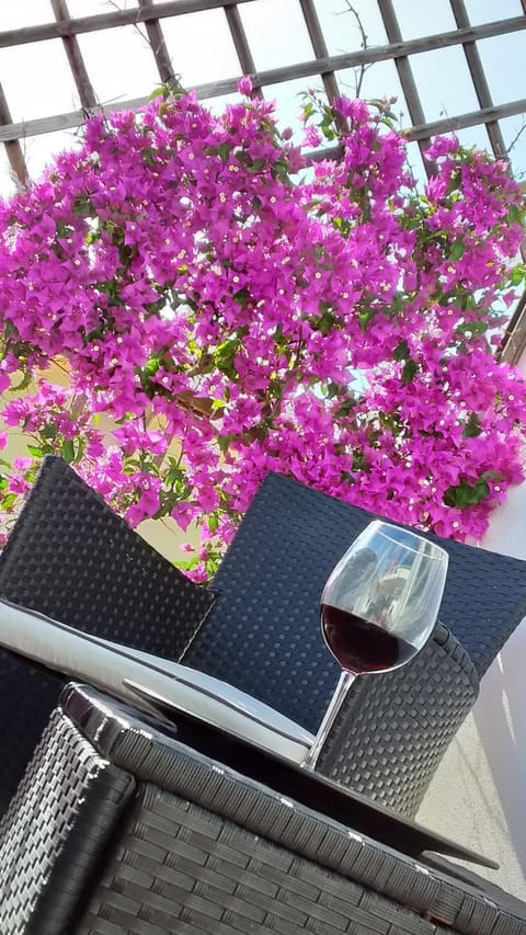 Balcony/Terrace, Other, Decorative detail