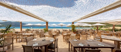 Patio, Restaurant/places to eat