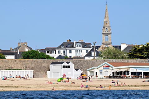 Property building, Nearby landmark, Beach, Sea view