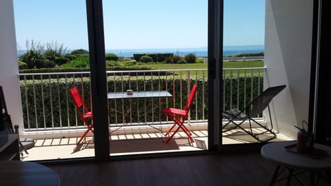 Patio, Garden, Massage, Sauna, Beach, On site, Sea view