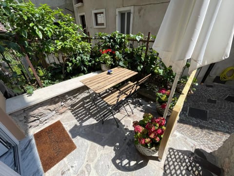 Patio, Balcony/Terrace