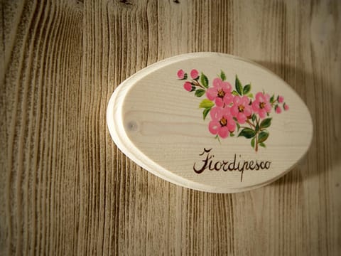 Other, Decorative detail