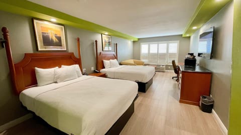 Bed, TV and multimedia