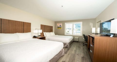 Photo of the whole room, On site