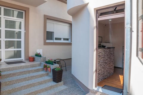 Patio, Balcony/Terrace