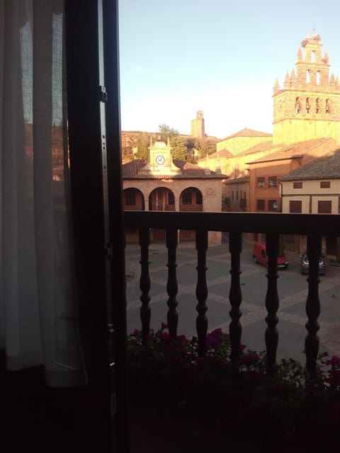 View (from property/room), Balcony/Terrace