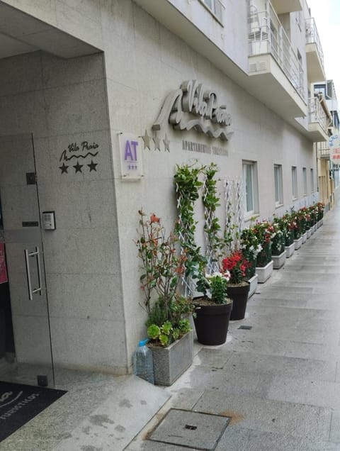 Property building, Day