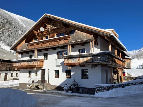 Property building, Winter