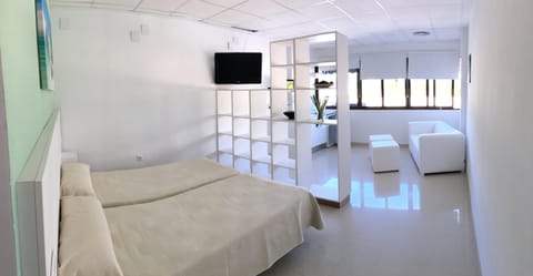 TV and multimedia, Photo of the whole room