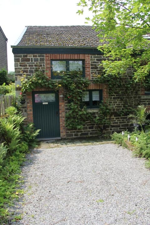 Gîte les beaux-arts House in Wallonia, Belgium