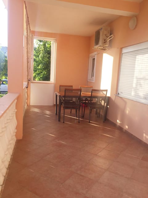 Apartment Nina Apartment in Zadar