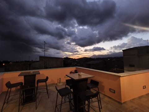 Property building, Restaurant/places to eat, Swimming pool, Breakfast