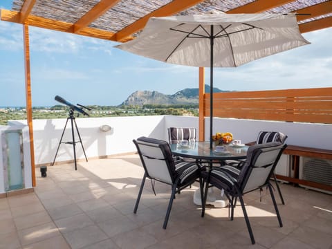 Patio, Balcony/Terrace