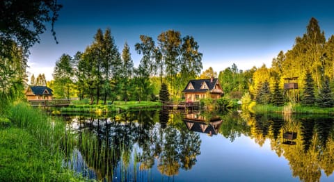 Property building, Garden view, Lake view, Landmark view