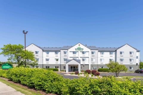 Property building, Day, On site, Time of day