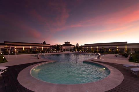 Swimming pool, Sunrise