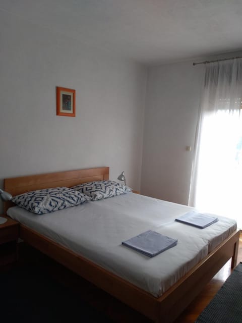 Room Rade Bed and Breakfast in Stari Grad
