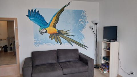 Living room, Decorative detail