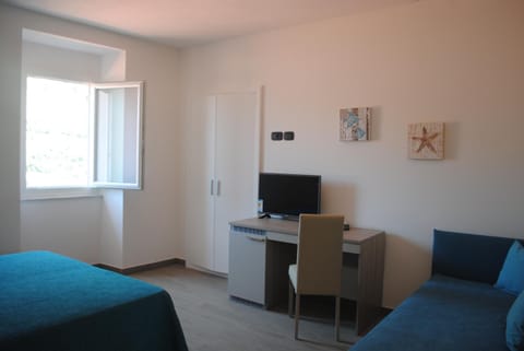 Affittacamere Piazza Castello Bed and Breakfast in Manarola