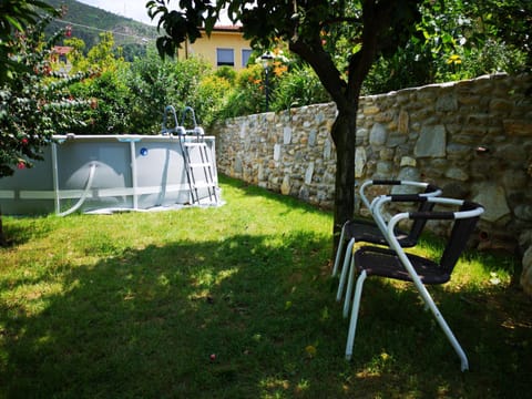 Garden, Swimming pool