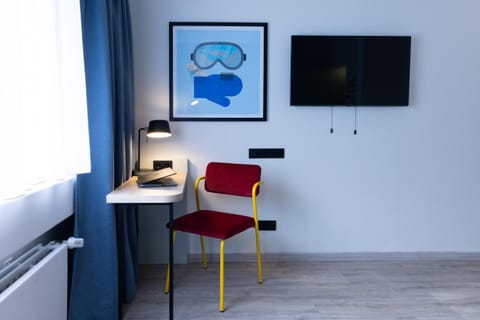 TV and multimedia, Seating area