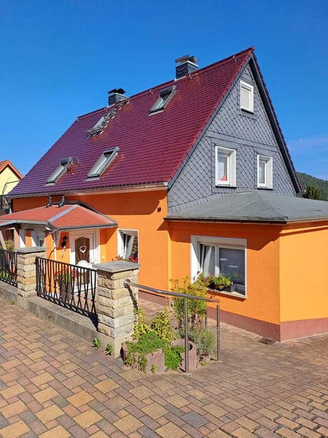 Property building, Day, Natural landscape, Mountain view