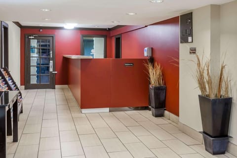 Lobby or reception, On site