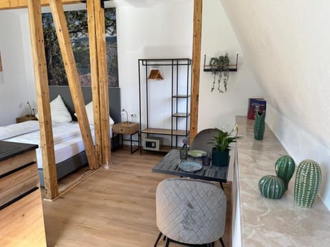 Mosel-Landhaus Hotel Oster Bed and Breakfast in Ediger-Eller