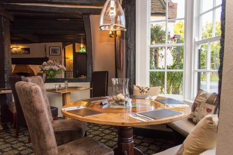 Dining area, On site