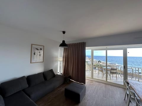 Sea-mist luxury escape Apartment in Saint Julians