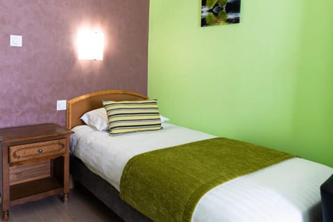 Hotel Cheval De Bronze Hotel in Vosges