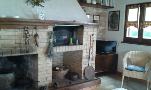 Communal lounge/ TV room