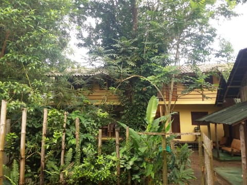 Property building, Garden